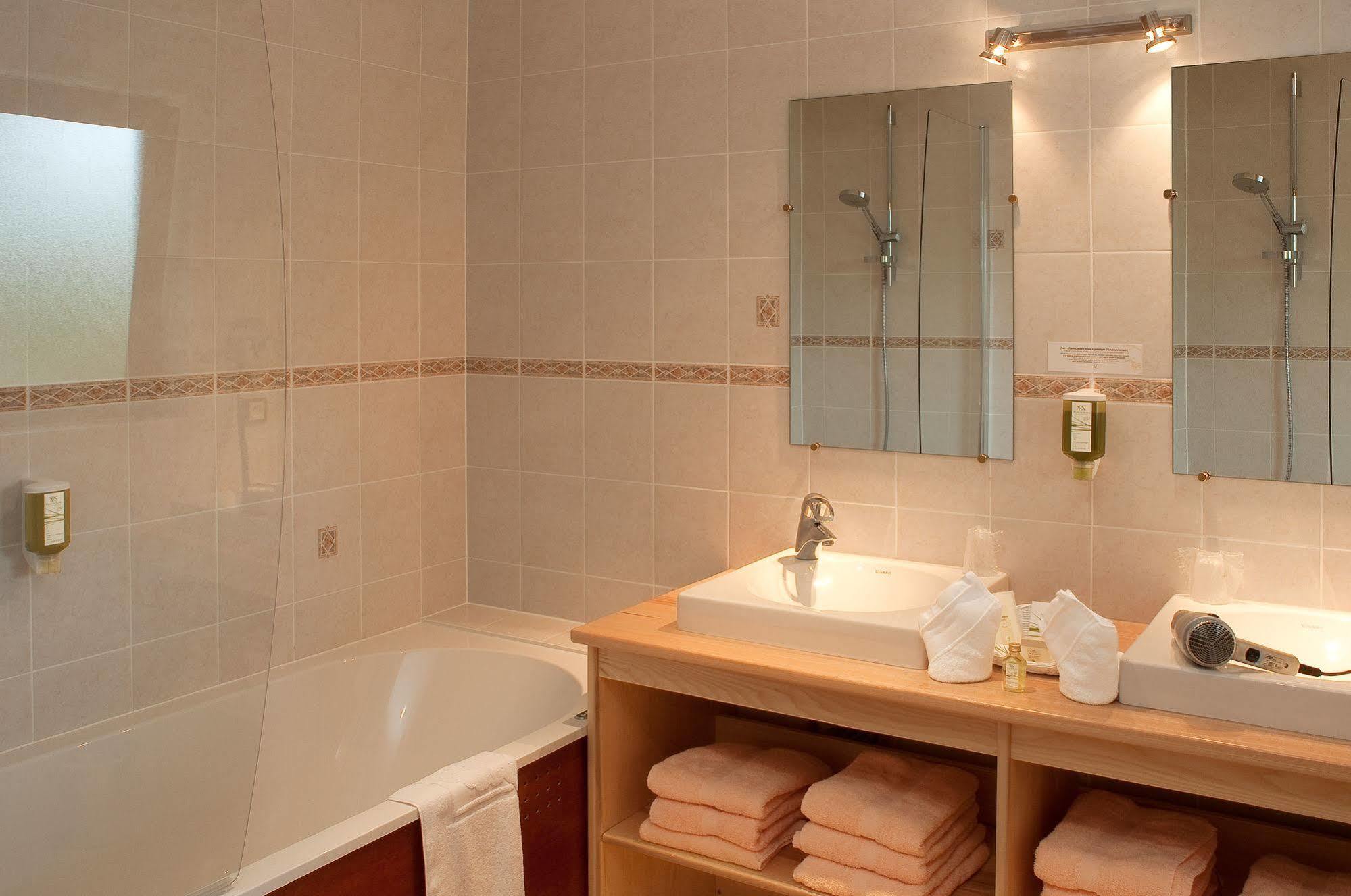 Hotel Neuhauser La Broque ภายนอก รูปภาพ